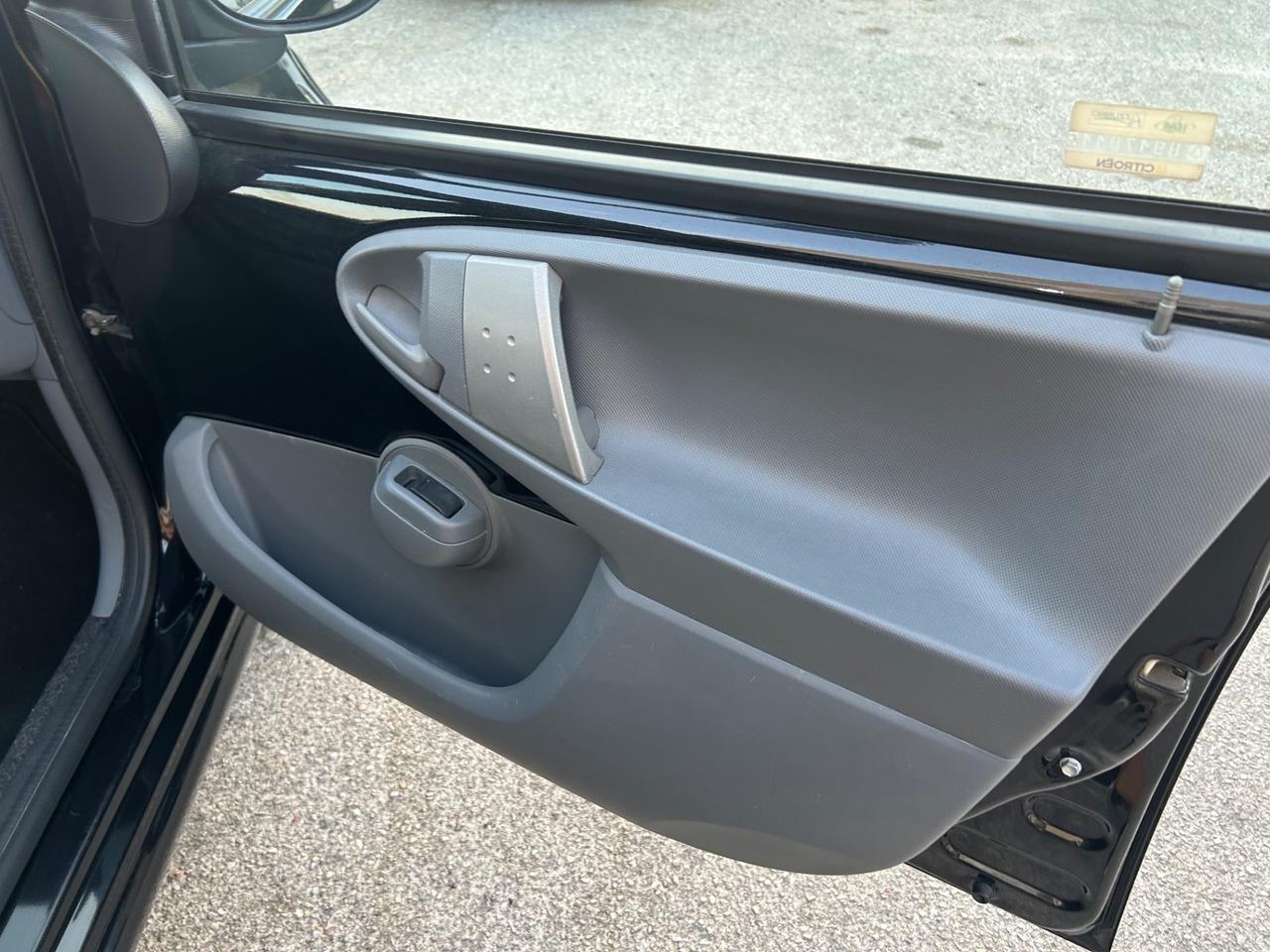 Citroen C1 1.0 5 porte Cambio Automatico