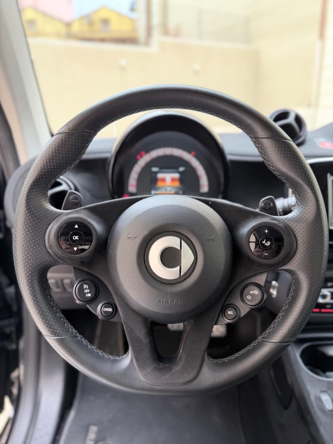 Smart ForTwo 90 0.9 Turbo twinamic Youngster