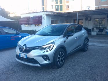 RENAULT CAPTUR 1.3 Mild Hybrid 140cv Techno