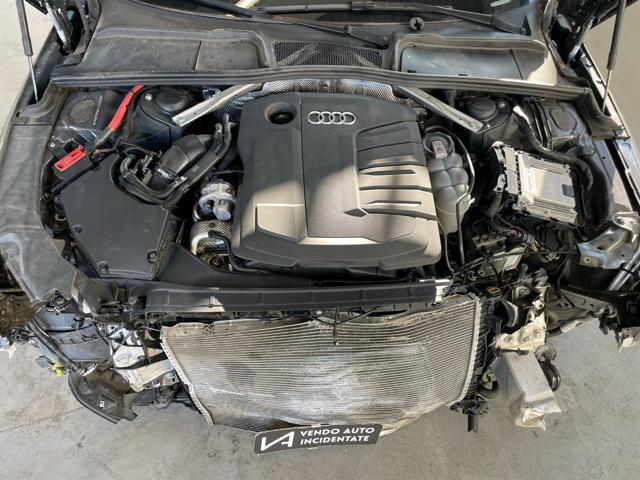 AUDI A4 AVANT 40 TDI QUATTRO S TRONIC S LINE EDITION