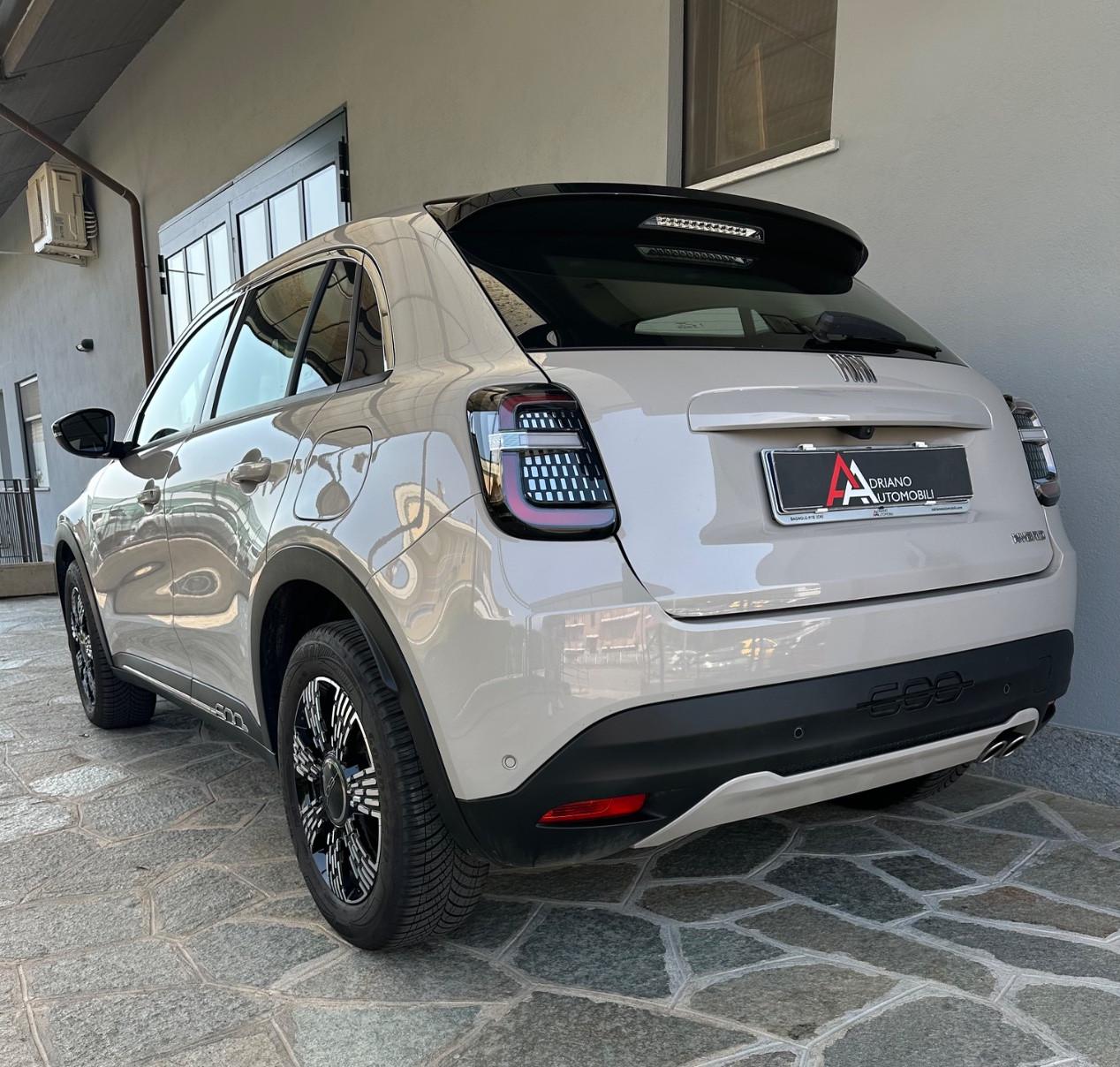 Fiat 600 1.2 hybrid 136cv auto