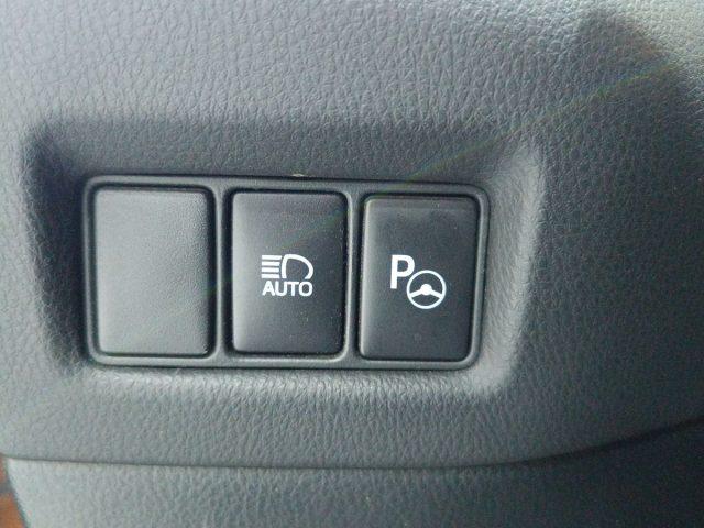 TOYOTA C-HR 1.8 Hybrid E-CVT Lounge