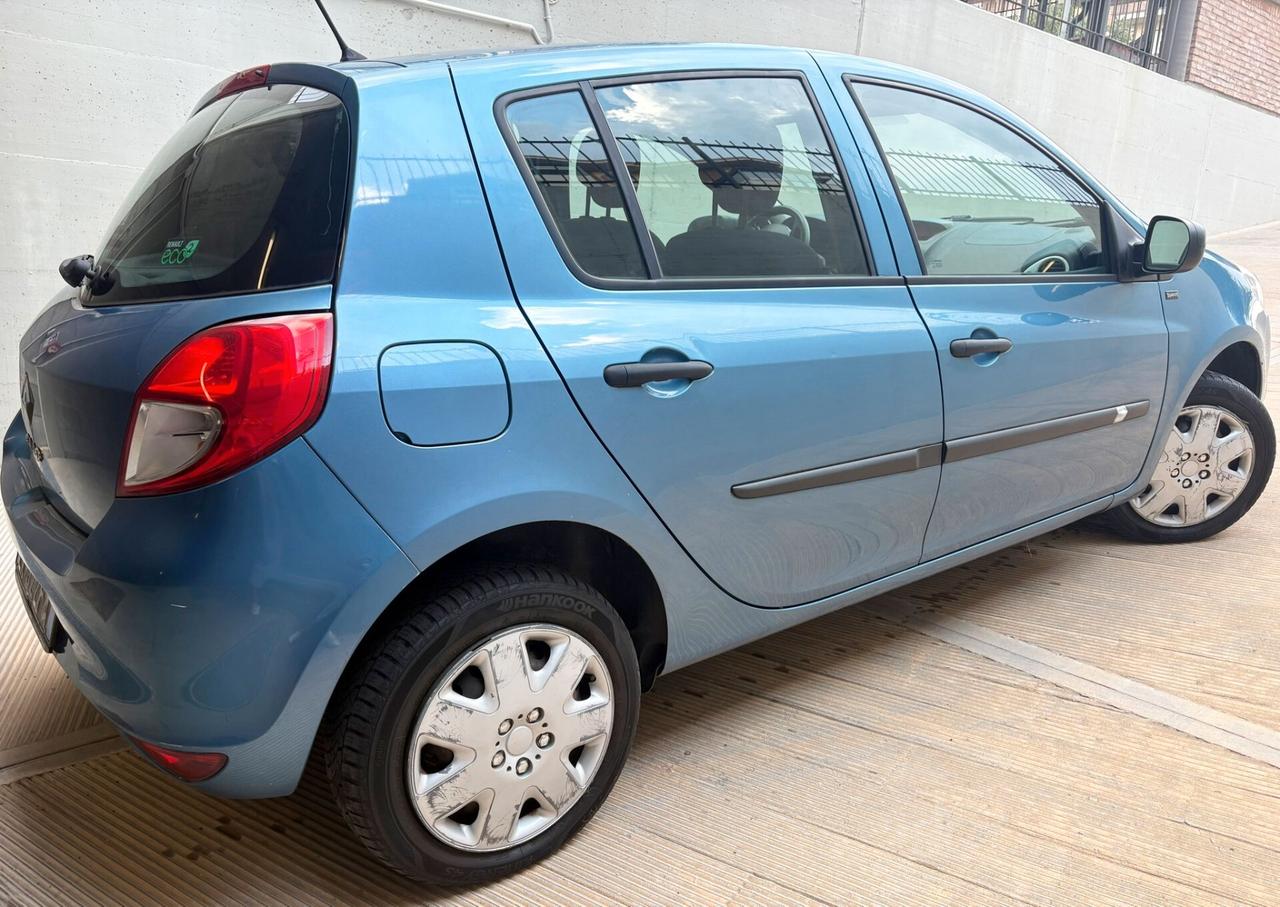 Renault Clio 1.2 16V 5 porte Yahoo!