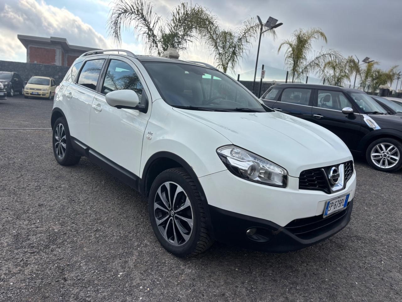 Nissan Qashqai 1.6 dCi DPF Tekna