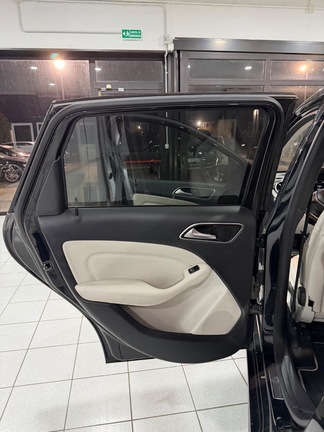 Mercedes-benz B 200 CDI Premium