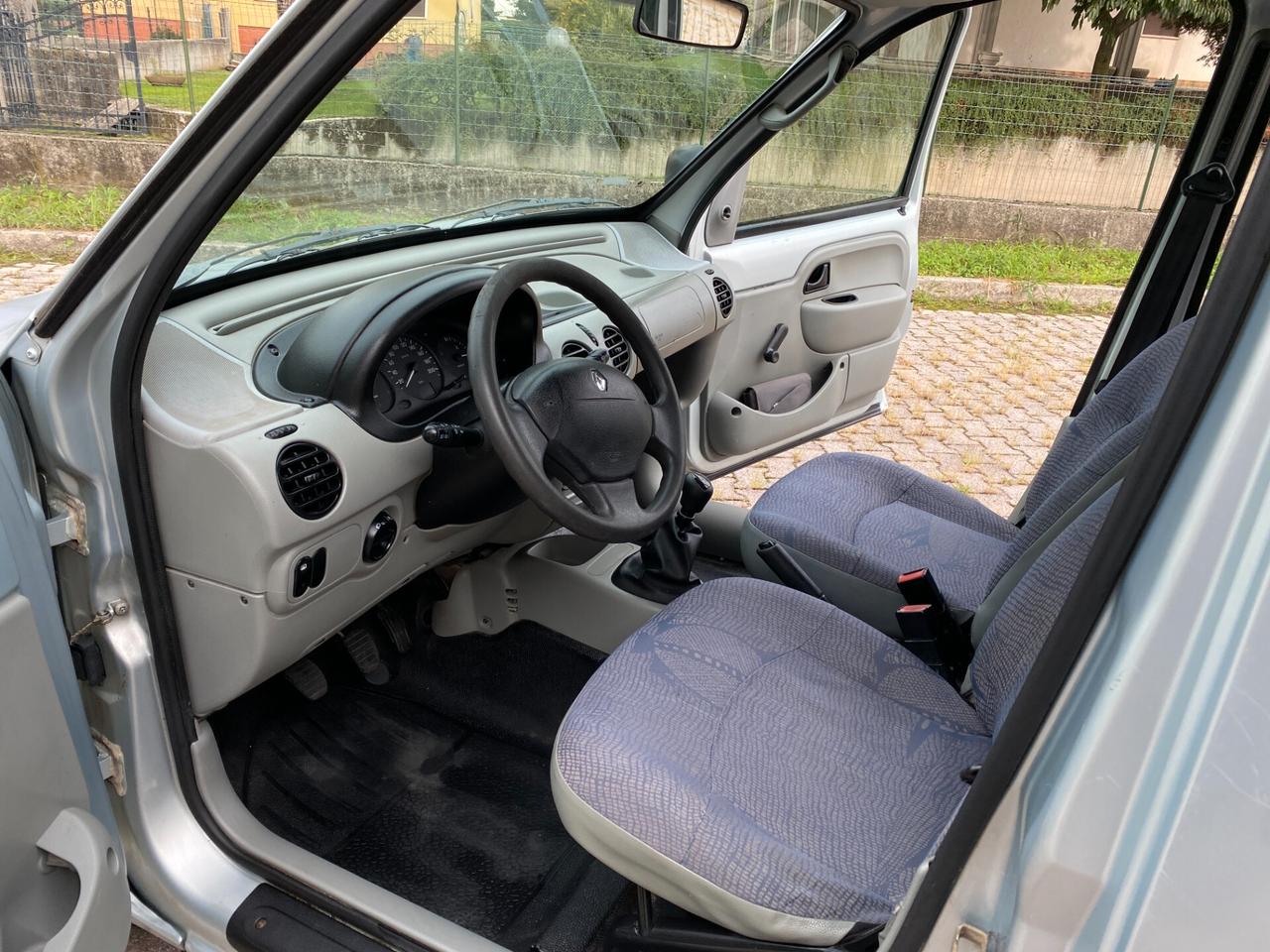 Renault Kangoo 1.2i 5Posti 112.000Km