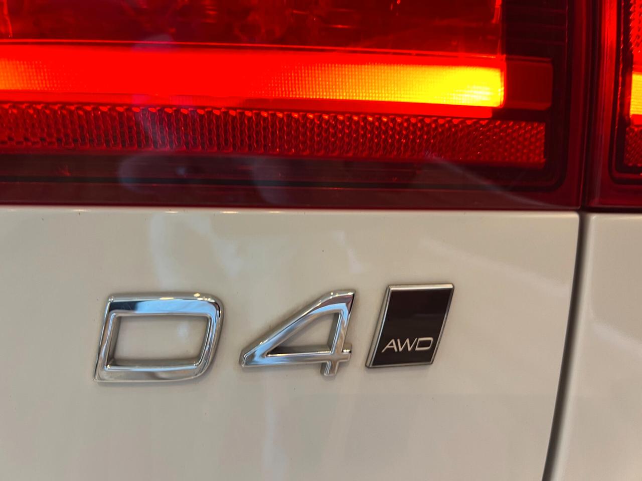 Volvo V90 D4 AWD Geartronic Momentum/TAGLIANDI UFFICIALI