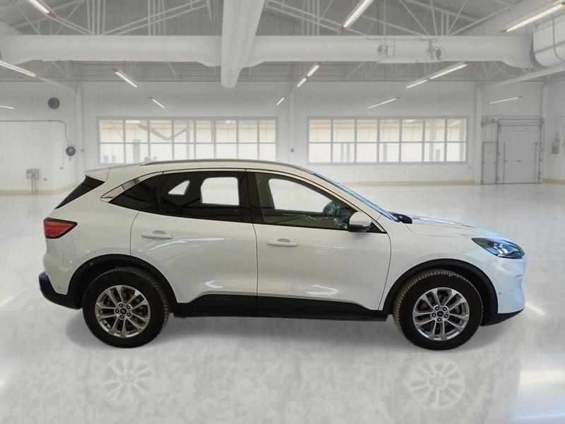 FORD KUGA 2.5 BENZINA FHEV 152 CV 2WD TITANIUM BUSINESS AUT SUV