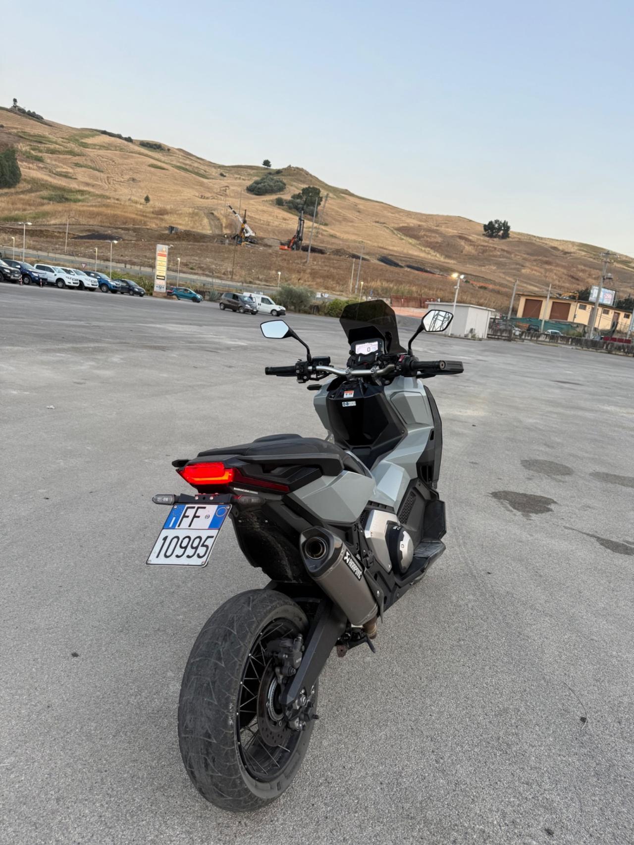 Honda X-ADV 750