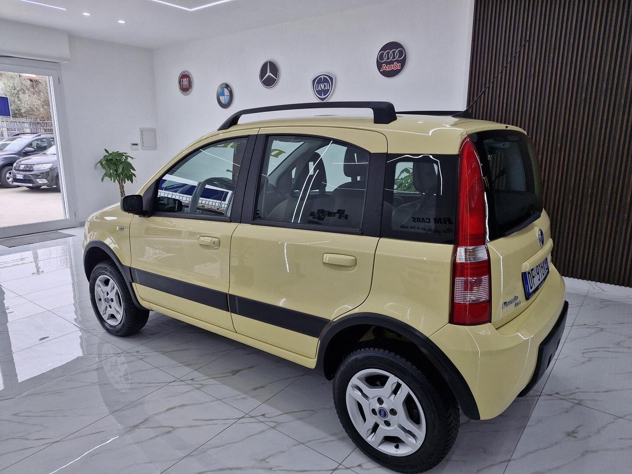 FIAT PANDA 1.3 MULTIJET 16v 4X4 Climbing 160000km