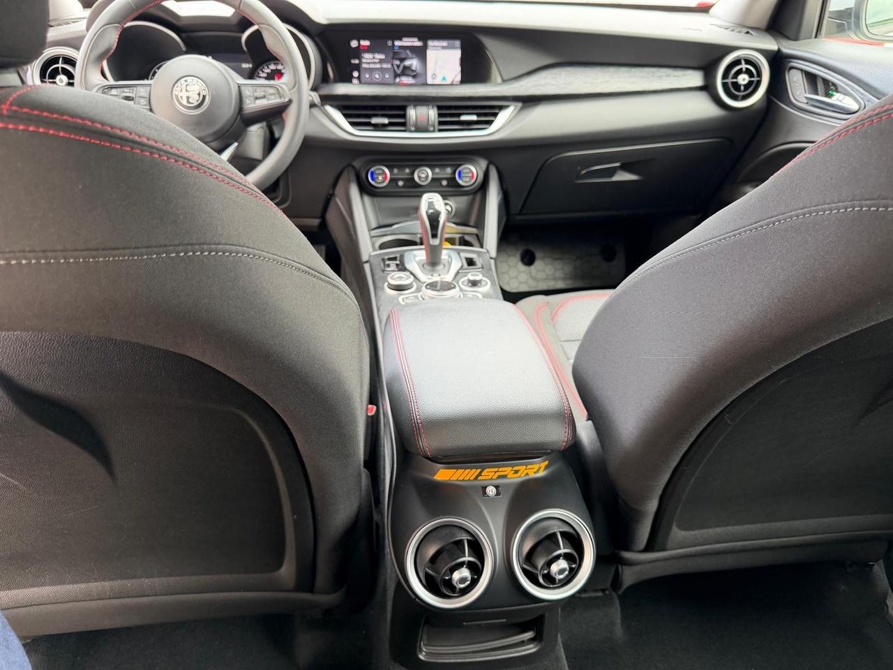 Alfa Romeo Stelvio 2.2 Turbodiesel 160 CV AT8 RWD Business