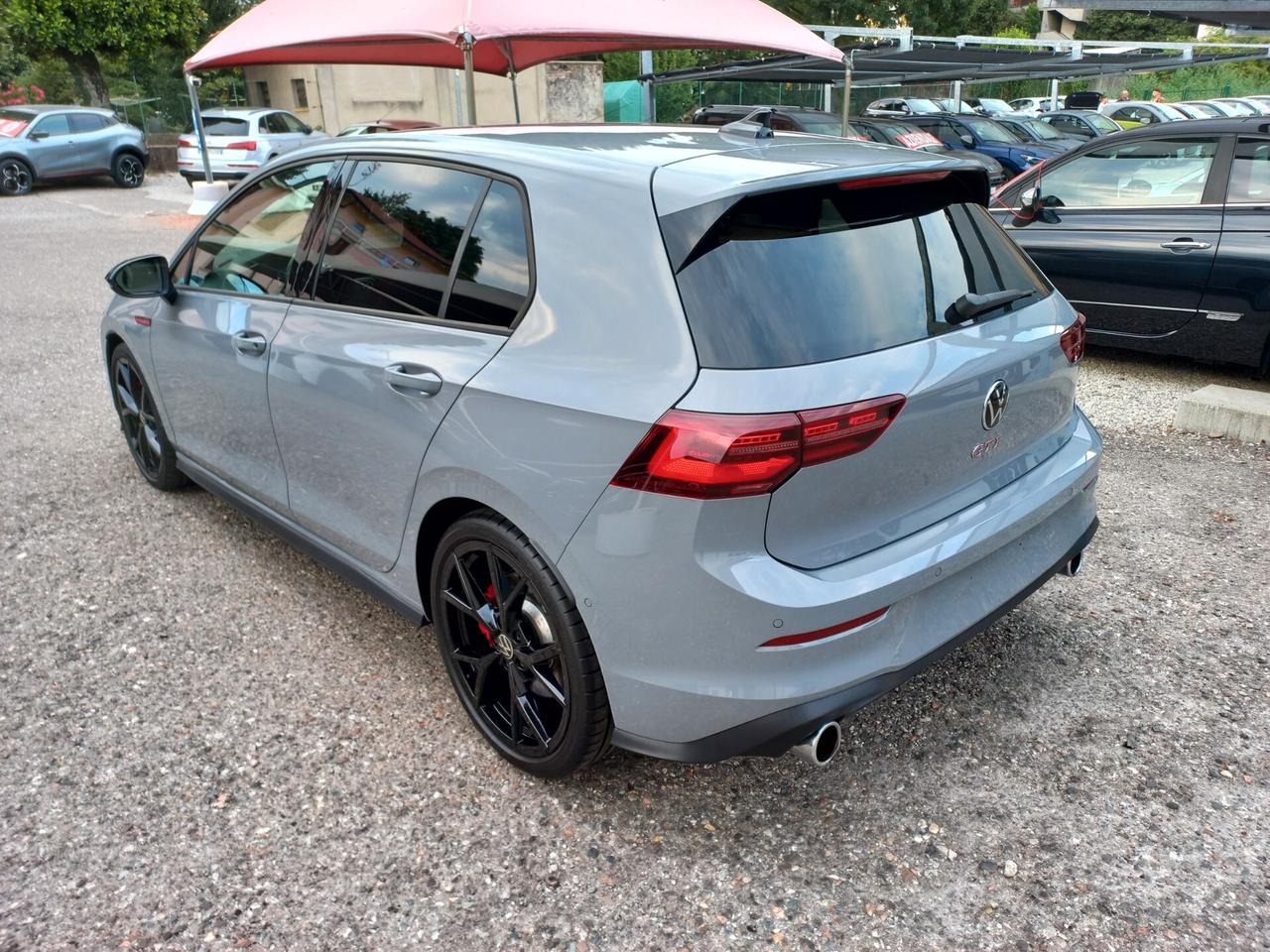Volkswagen Golf GTI 2.0 TSI DSG
