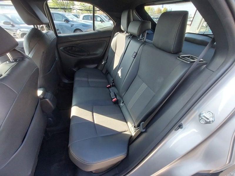 Toyota Yaris Cross Yaris Cross 1.5 Hybrid 5p. E-CVT AWD-i Adventure