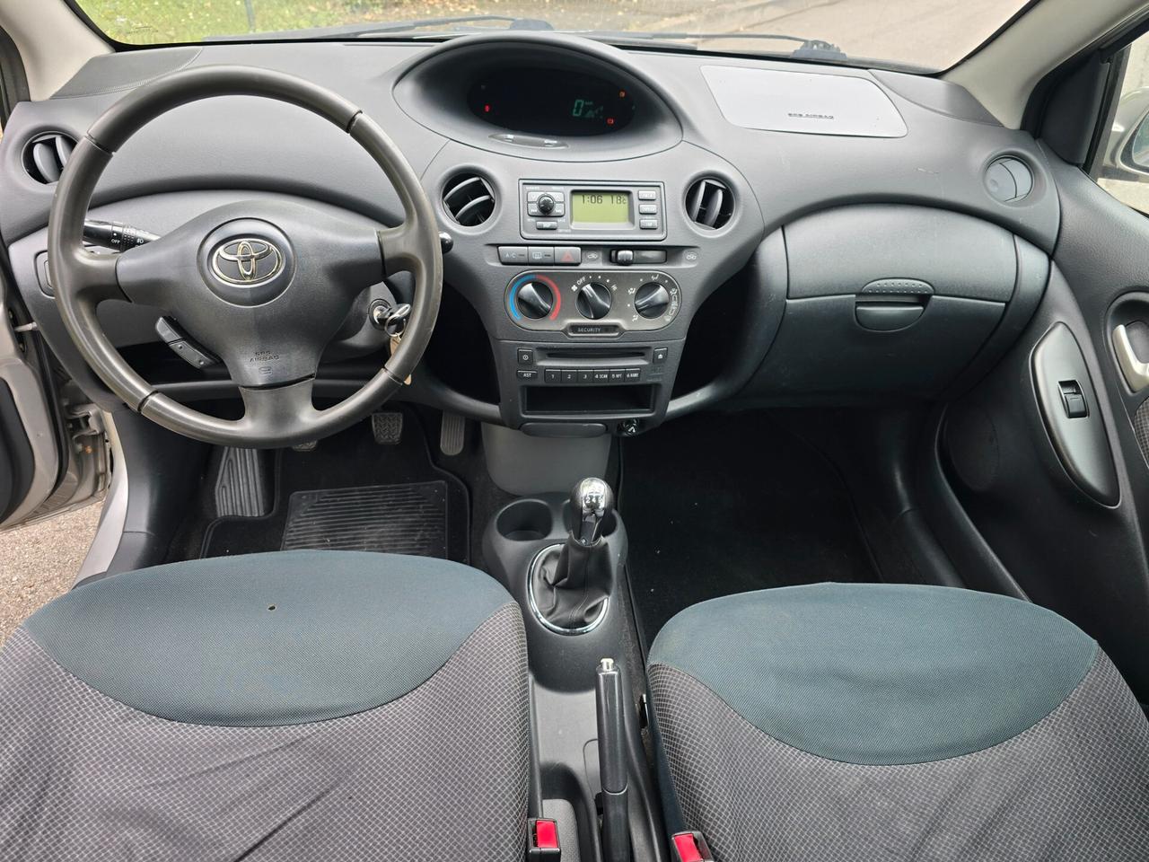 TOYOTA YARIS 1.3 SOL "OK PER NEOPATENTATI"