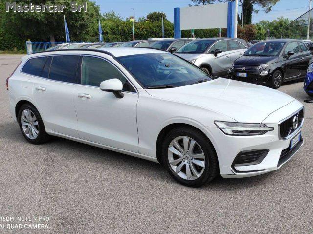 VOLVO V60 V60 II 2019 2.0 b4 Momentum Business Pro auto - GG