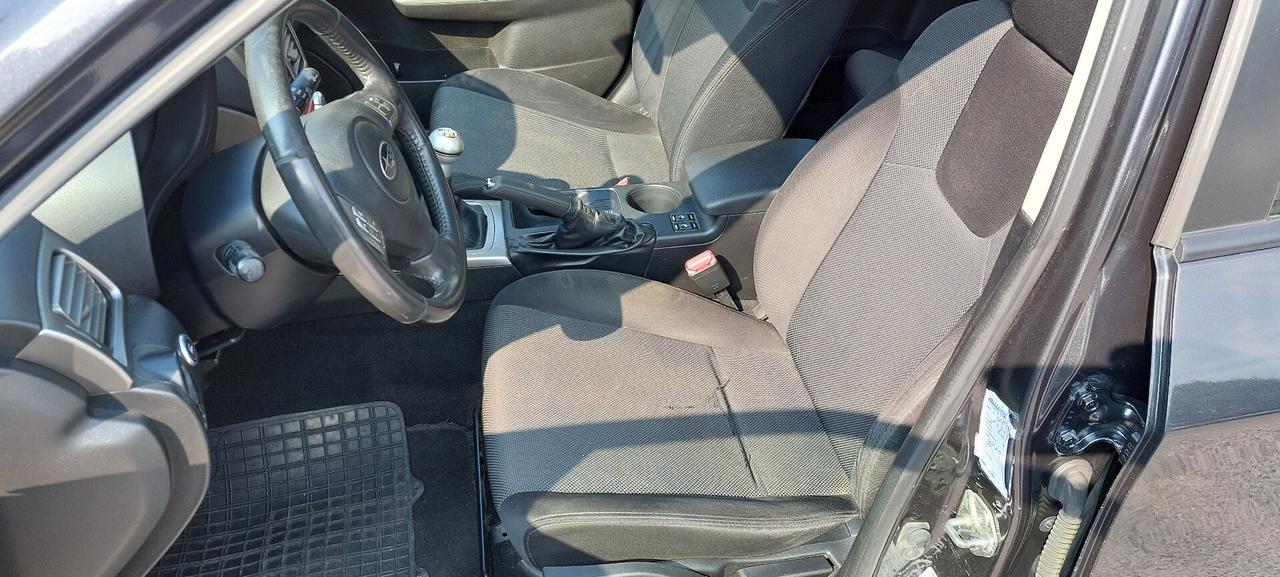Subaru Impreza 2.0 Bi-Fuel, cambio manuale con ridotte