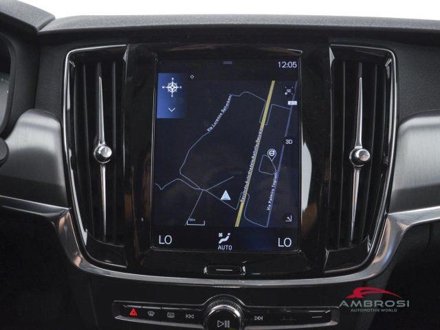 VOLVO V90 D4 Geartronic Momentum