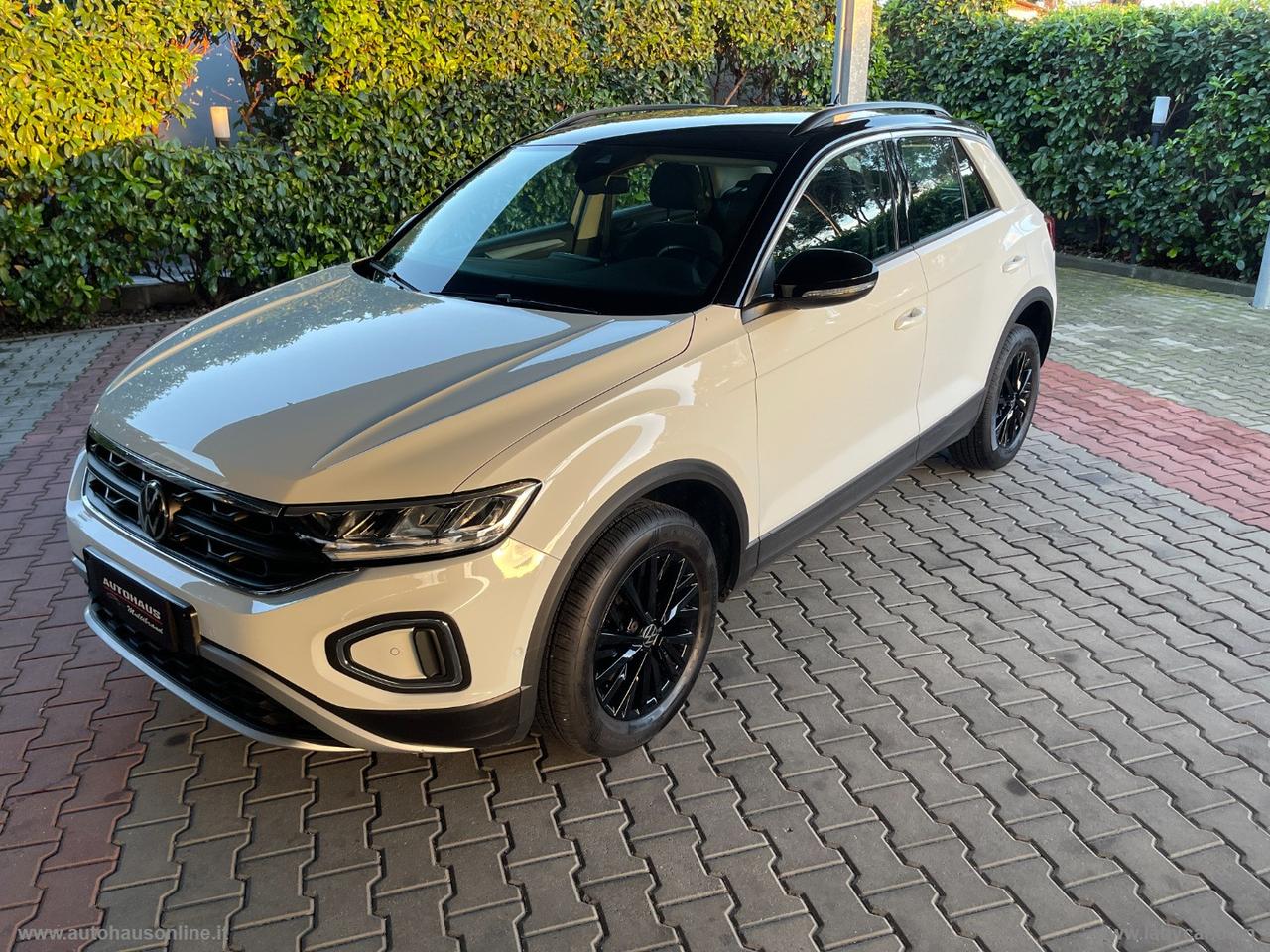 VOLKSWAGEN T-Roc 1.0 TSI Style