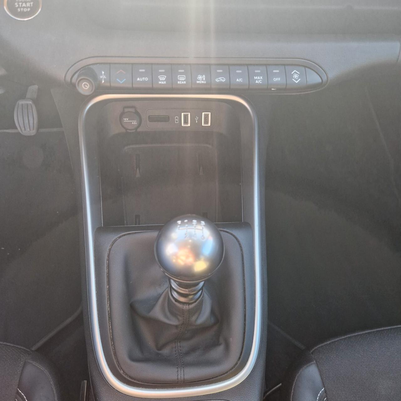 Jeep Avenger 1.2 Turbo 100 CV Summit