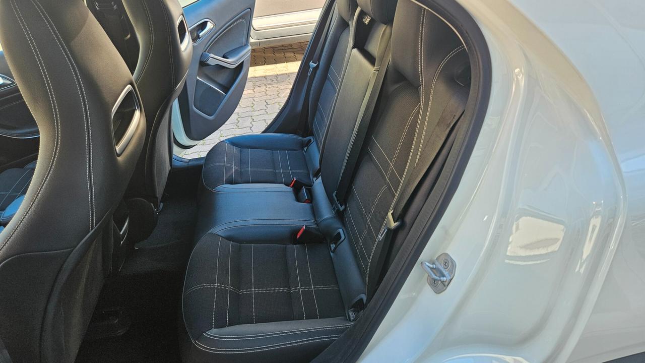 Mercedes-benz GLA 220 d Sport 4matic 177cv auto GANCIO-SED..RISC-NAVY