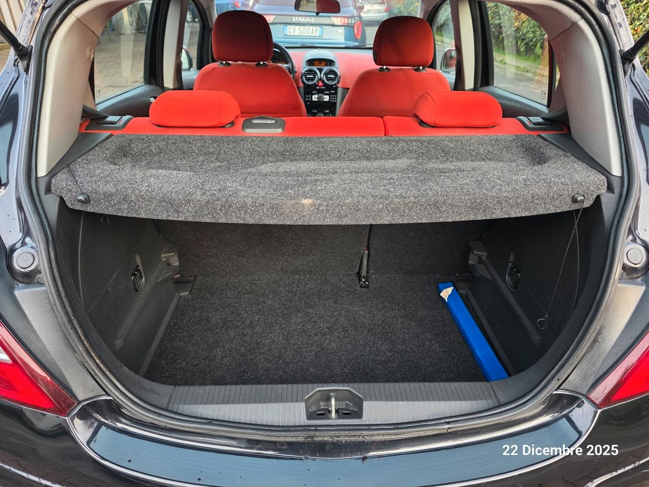 Opel Corsa 1.2 5 porte Cosmo