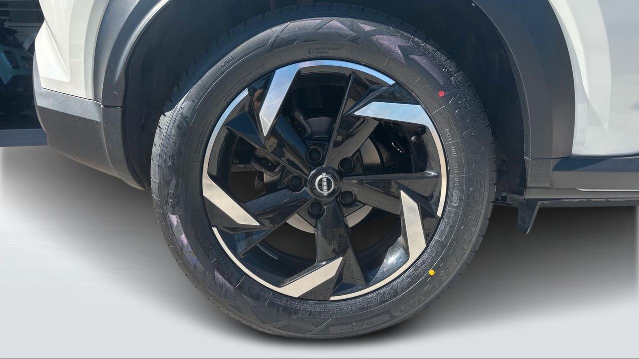 Nissan Juke 1.0 DIG-T 114 CV N-Connecta