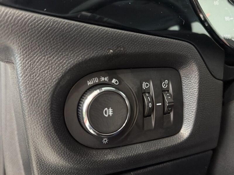 Opel Corsa Nuova Edition Hybrid 110CV DTC6