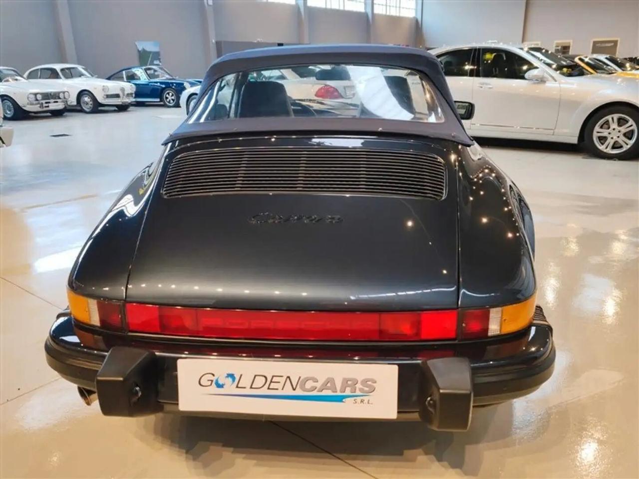 Porsche 911 Carrera 3.2 Cabriolet G50