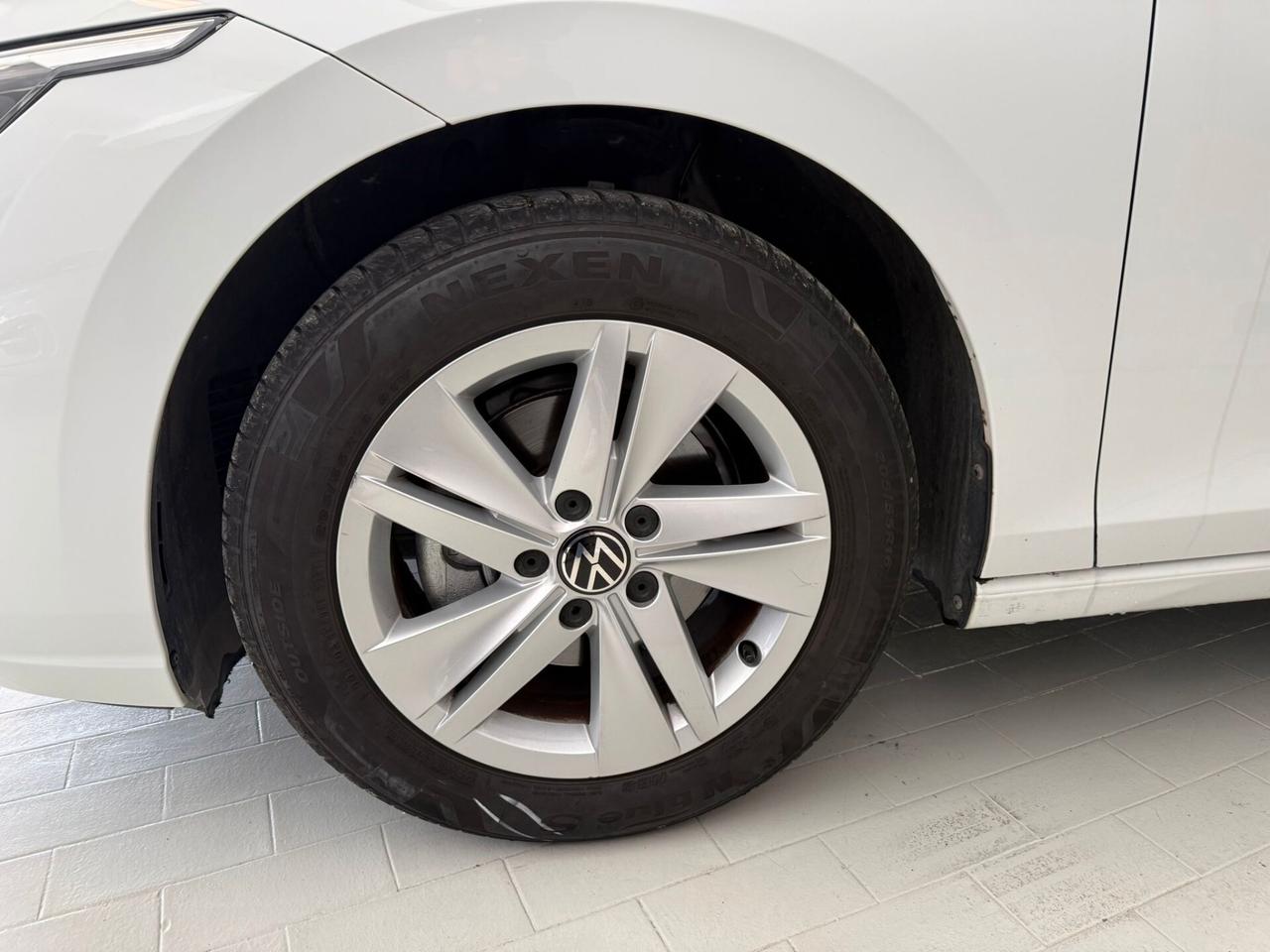 Volkswagen Golf 1.0 eTSI EVO DSG Life