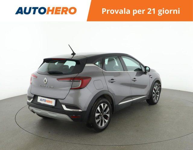 RENAULT Captur Blue dCi 115 CV EDC Intens