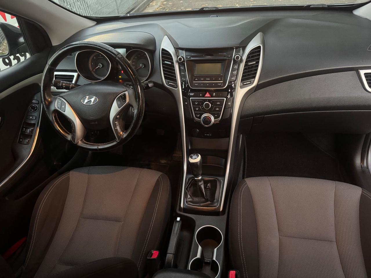 Hyundai i30 Wagon 1.6 CRDi neopaten garanzia 12 m