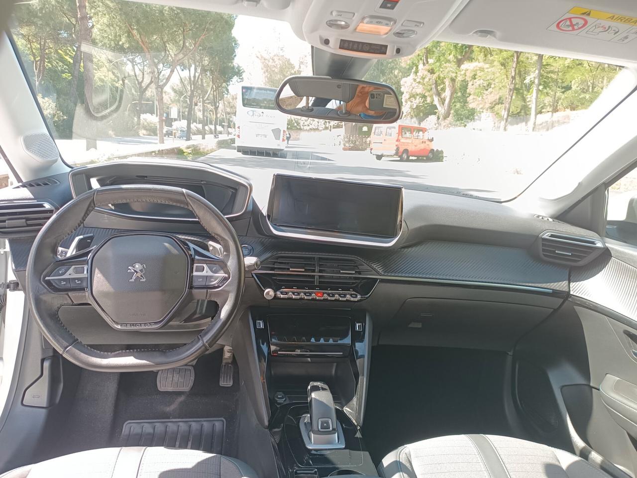 Peugeot 208 PureTech 100 Stop&Start EAT8 5 porte Allure