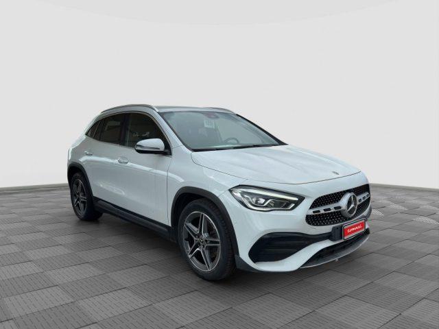 MERCEDES-BENZ CLA sse GLA GLA 200 d Automatic PREMIUM
