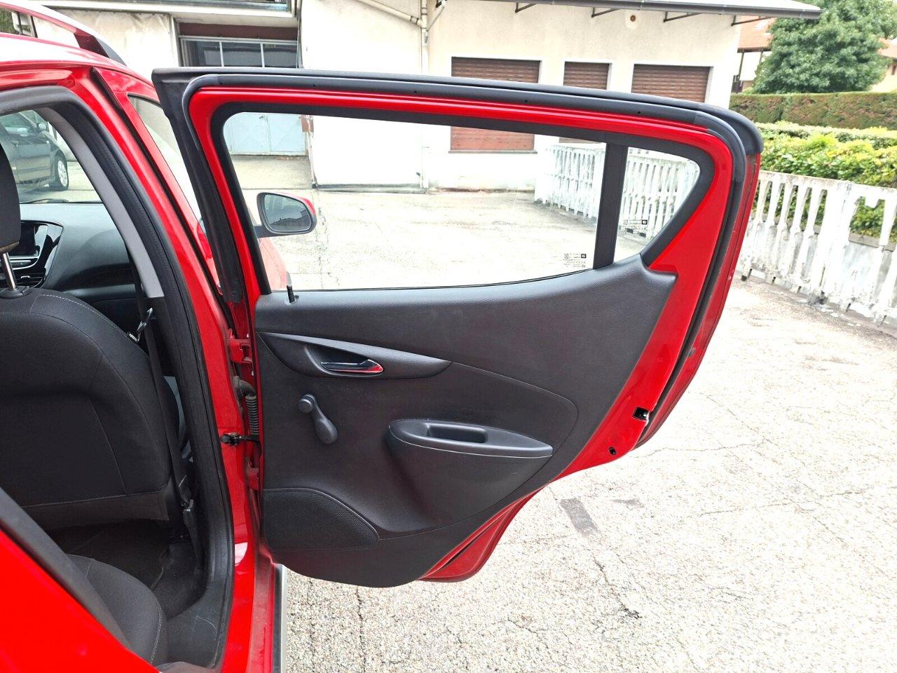 Opel Karl 1.0 Rocks 73 CV