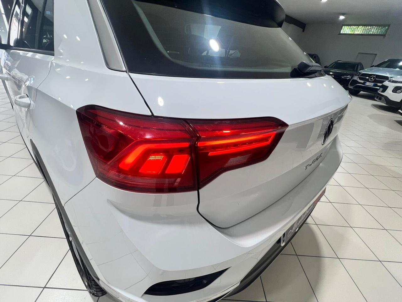 Volkswagen T-Roc 1.6 TDI SCR Business BlueMotion Technology