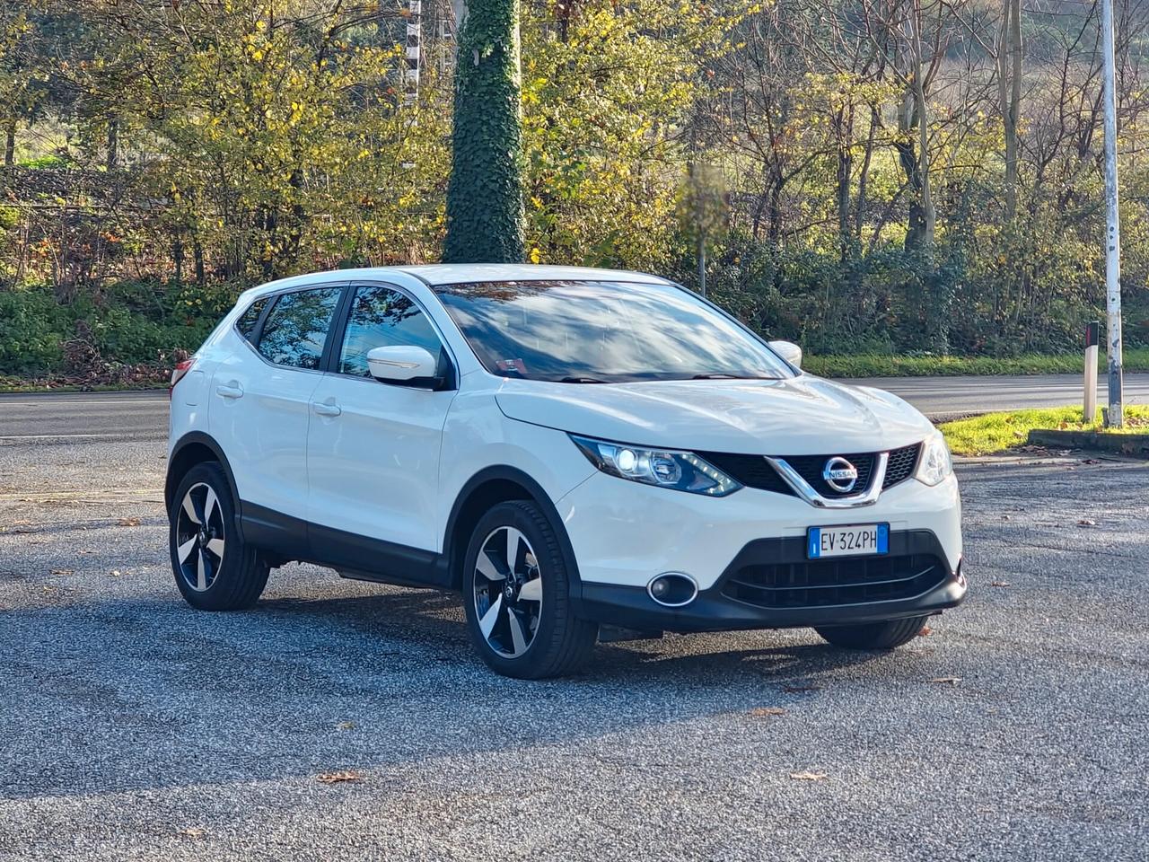 Nissan Qashqai 1.5 dCi DPF Tekna 2014-E5B Manuale