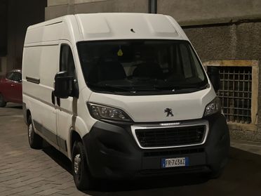 Peugeot Boxer 2.0 Diesel 130 CV - 3 Posti