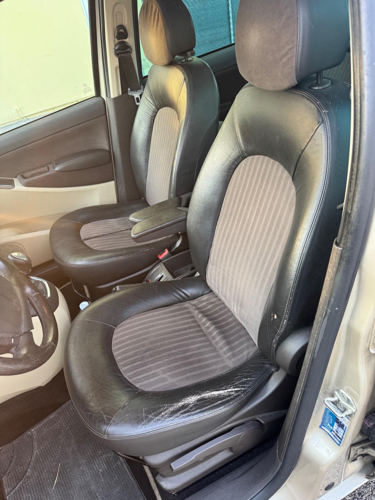 Lancia MUSA 1.4 16V Platino GPL