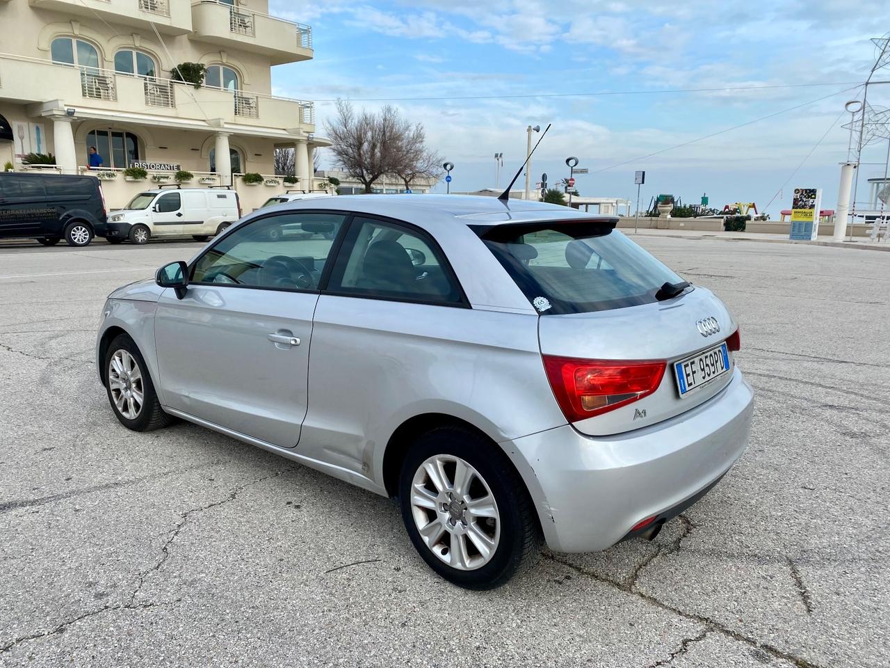 Audi A1 1.6 TDI - 2011