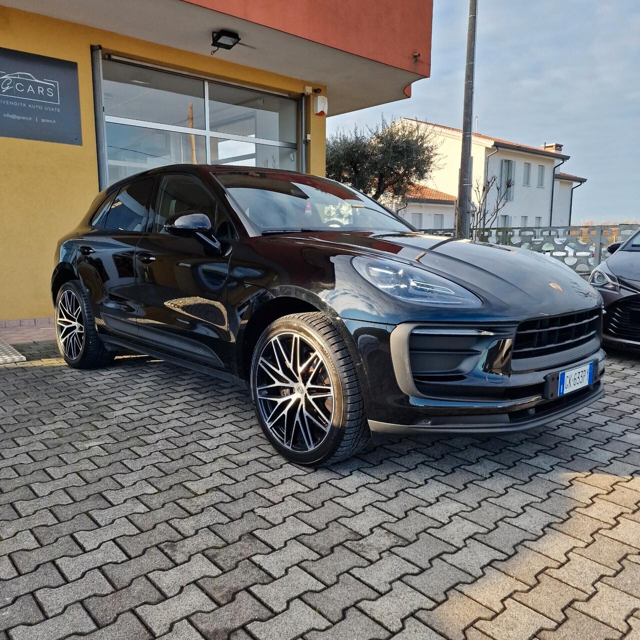 Porsche Macan 2.0 pdk