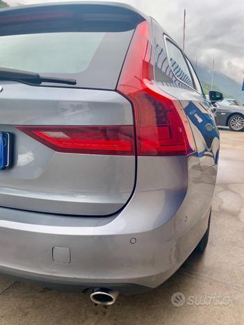 VOLVO V90 D4 Geartronic Momentum CRONOLOGIA TAGL