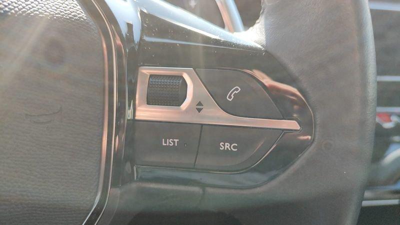 Peugeot 2008 BlueHDi 130 S&S EAT8 Allure Pack