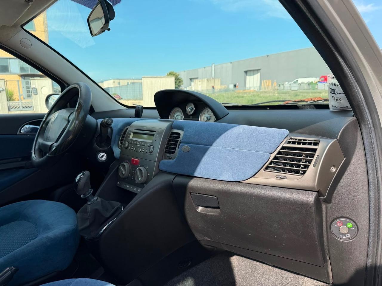 Lancia Ypsilon 1.2