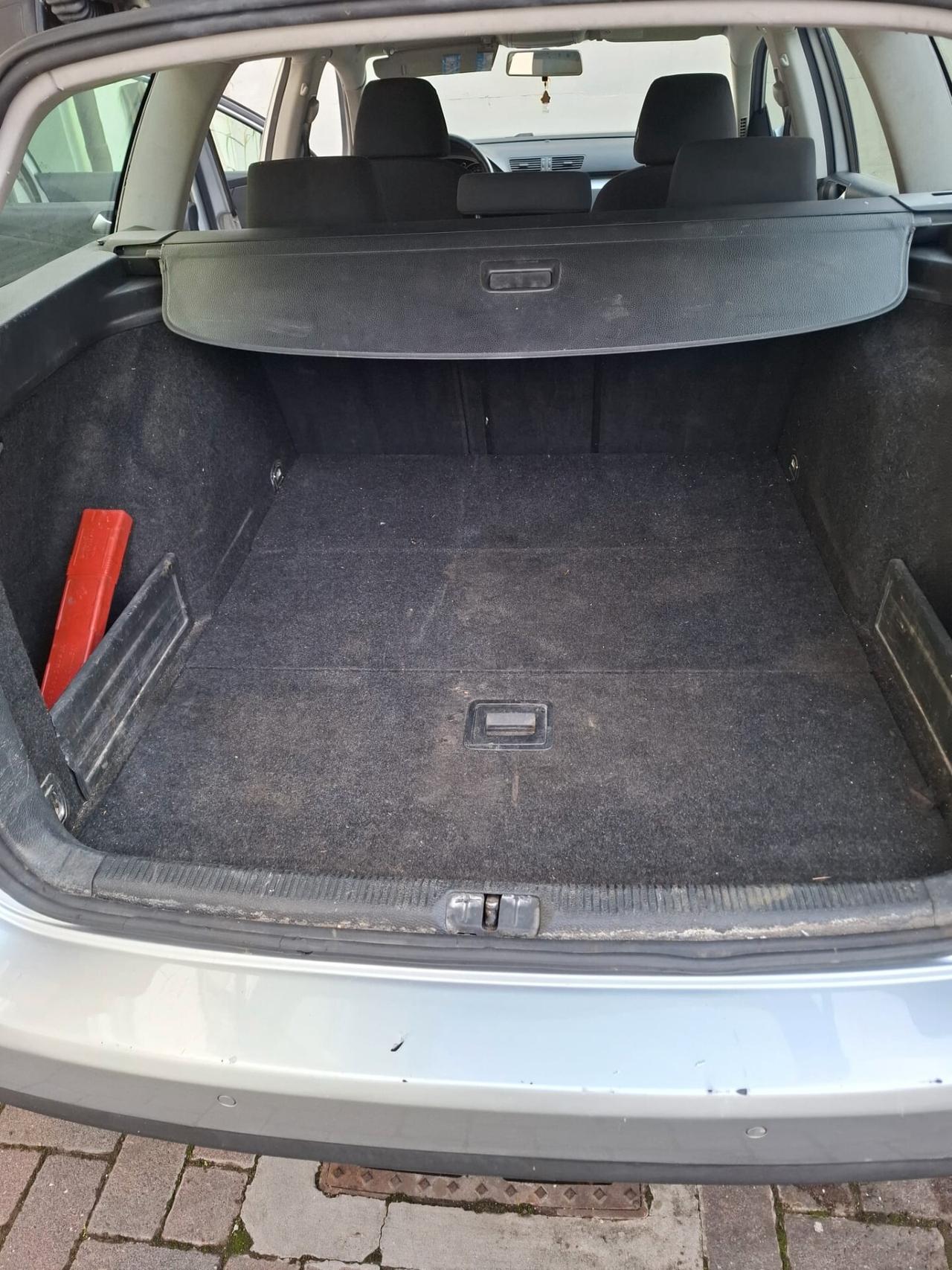 Volkswagen Passat 2.0 TDI Highline DSG Euro5
