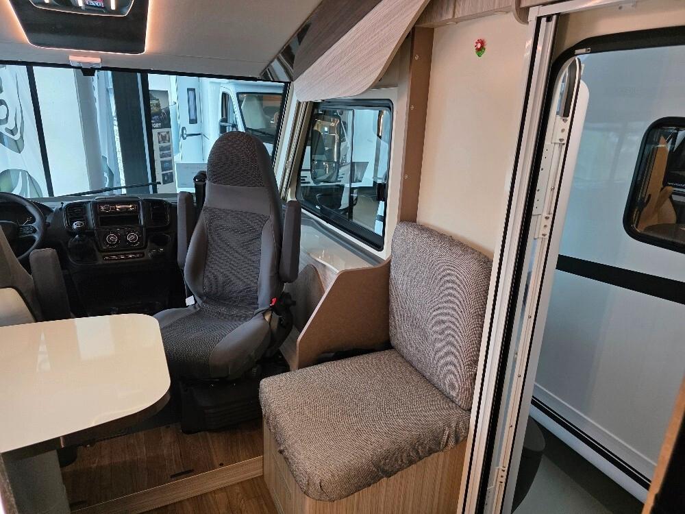 CAMPER ELNAGH MAGNUM 530