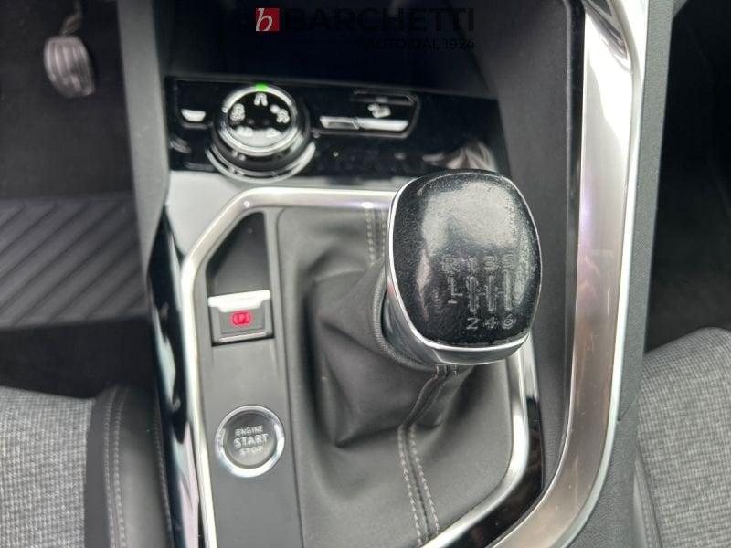 Peugeot 3008 2ª SERIE PURETECH TURBO 130 S&S ALLURE