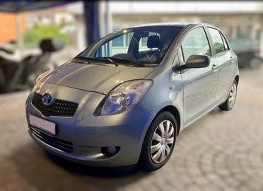 Toyota Yaris 1.3 VVT-I Sol