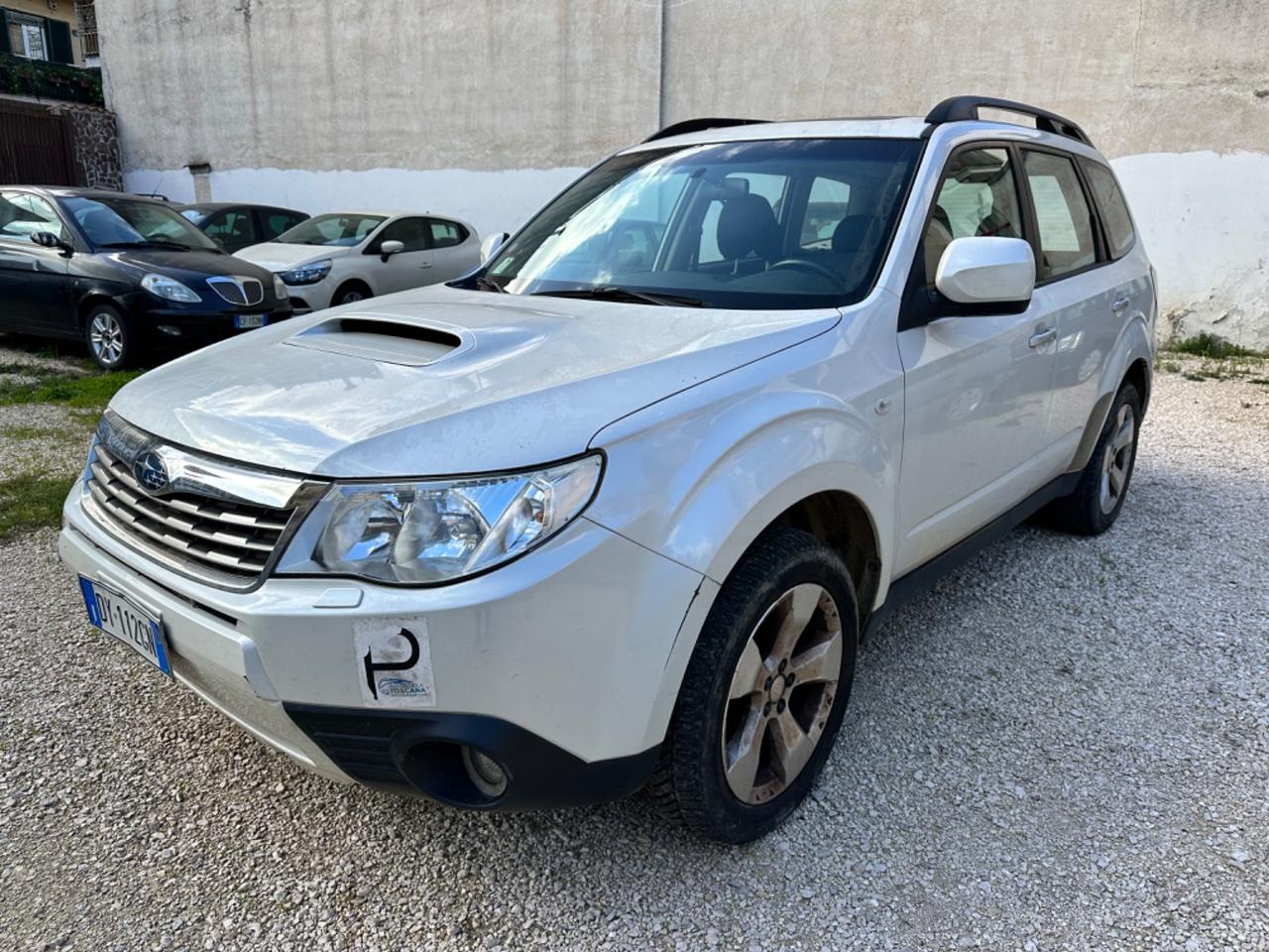 Subaru Forester 2.0 D. BATTITO AL MOTORE