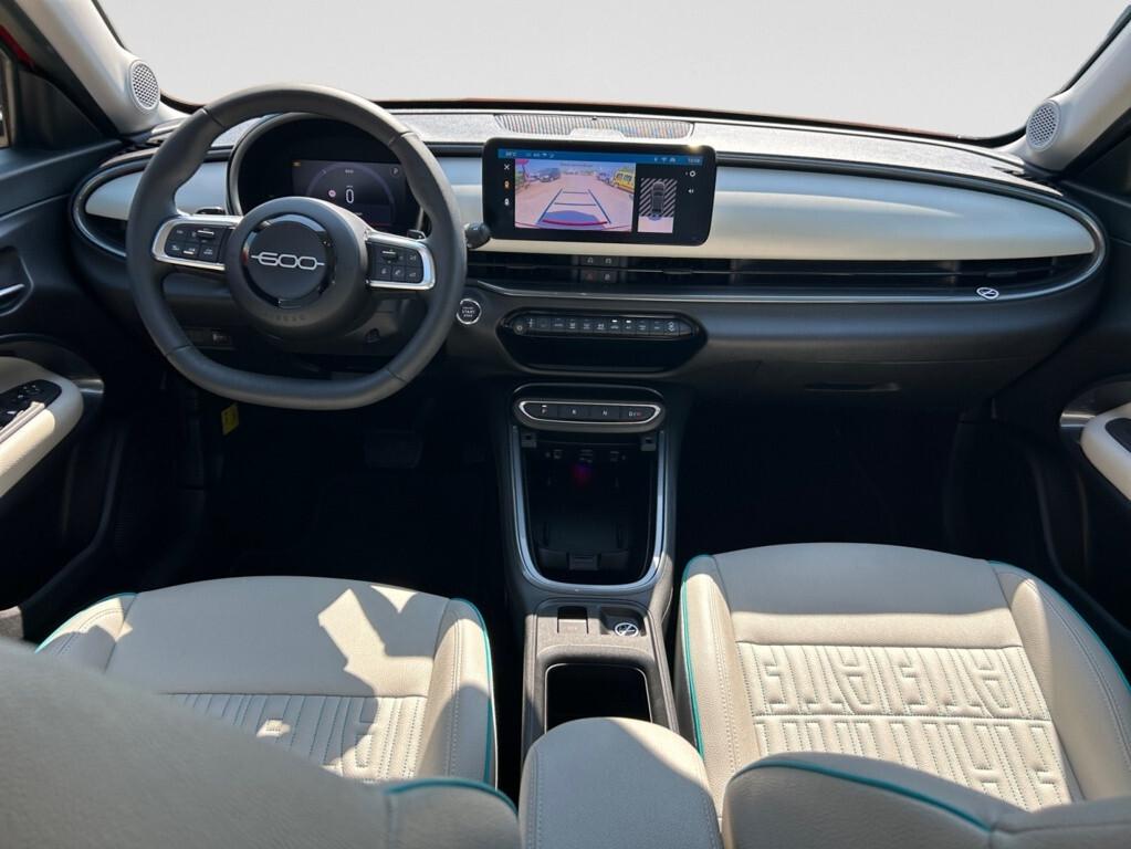 Fiat 600 La Prima Hybrid 110 CV