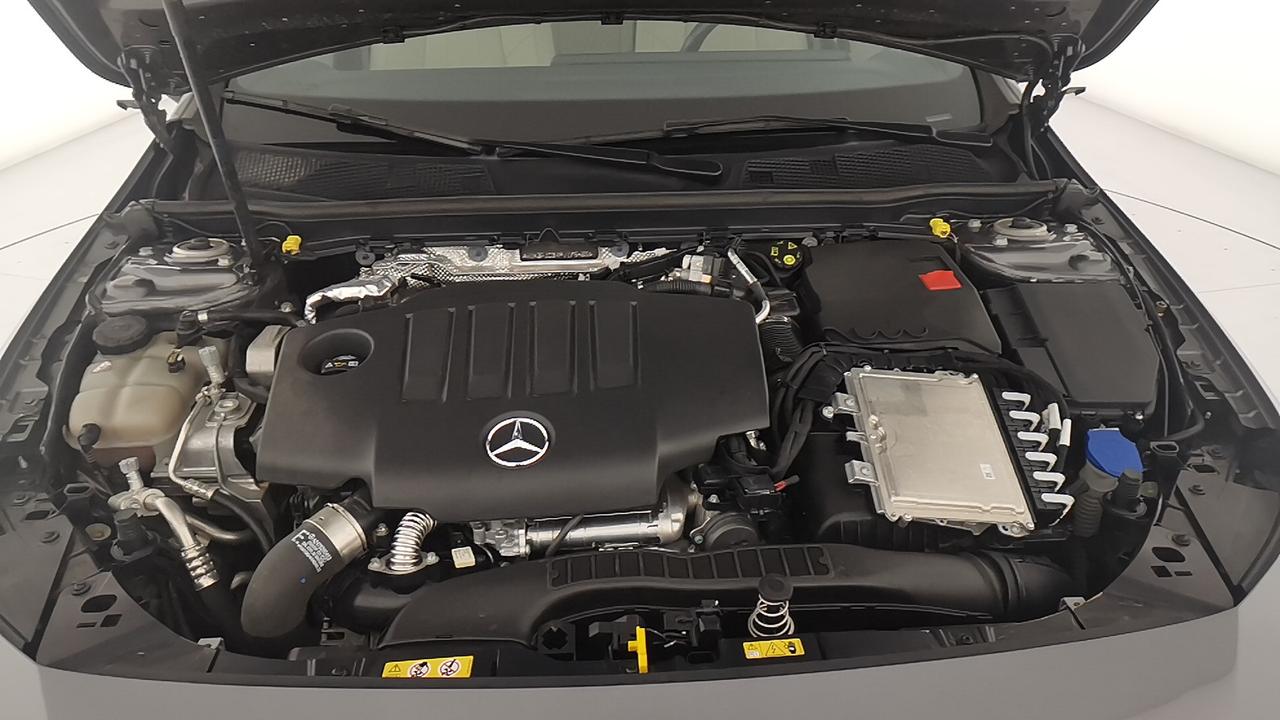Mercedes-Benz Classe A - W177 2023 - A 200 d Progressive Advanced auto